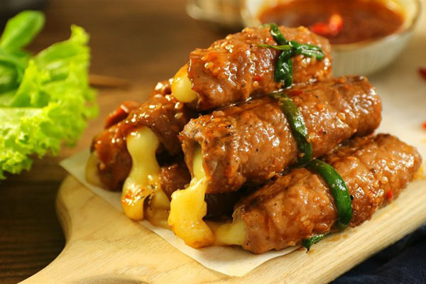 BÒ CUỘN FROMAGES NƯỚNG (Phần)